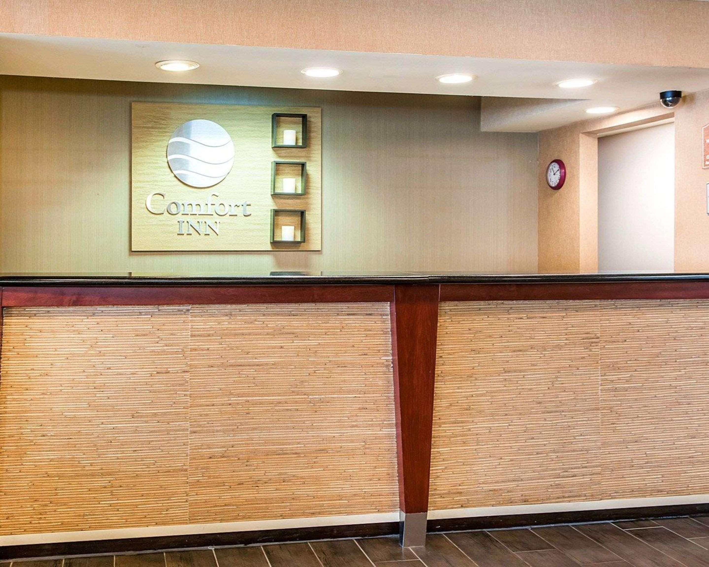 Comfort Inn Oxford - University Area Екстериор снимка