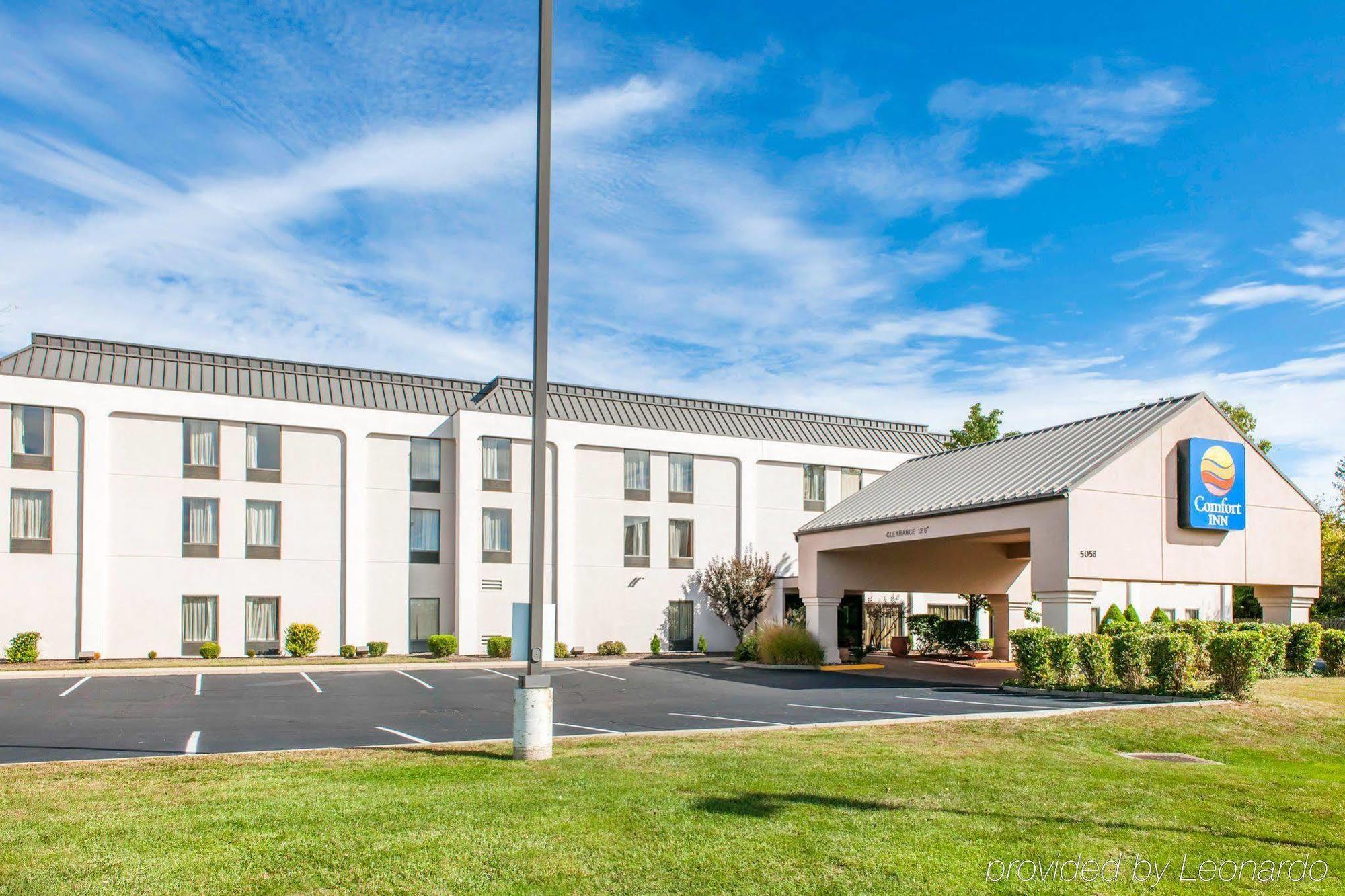 Comfort Inn Oxford - University Area Екстериор снимка