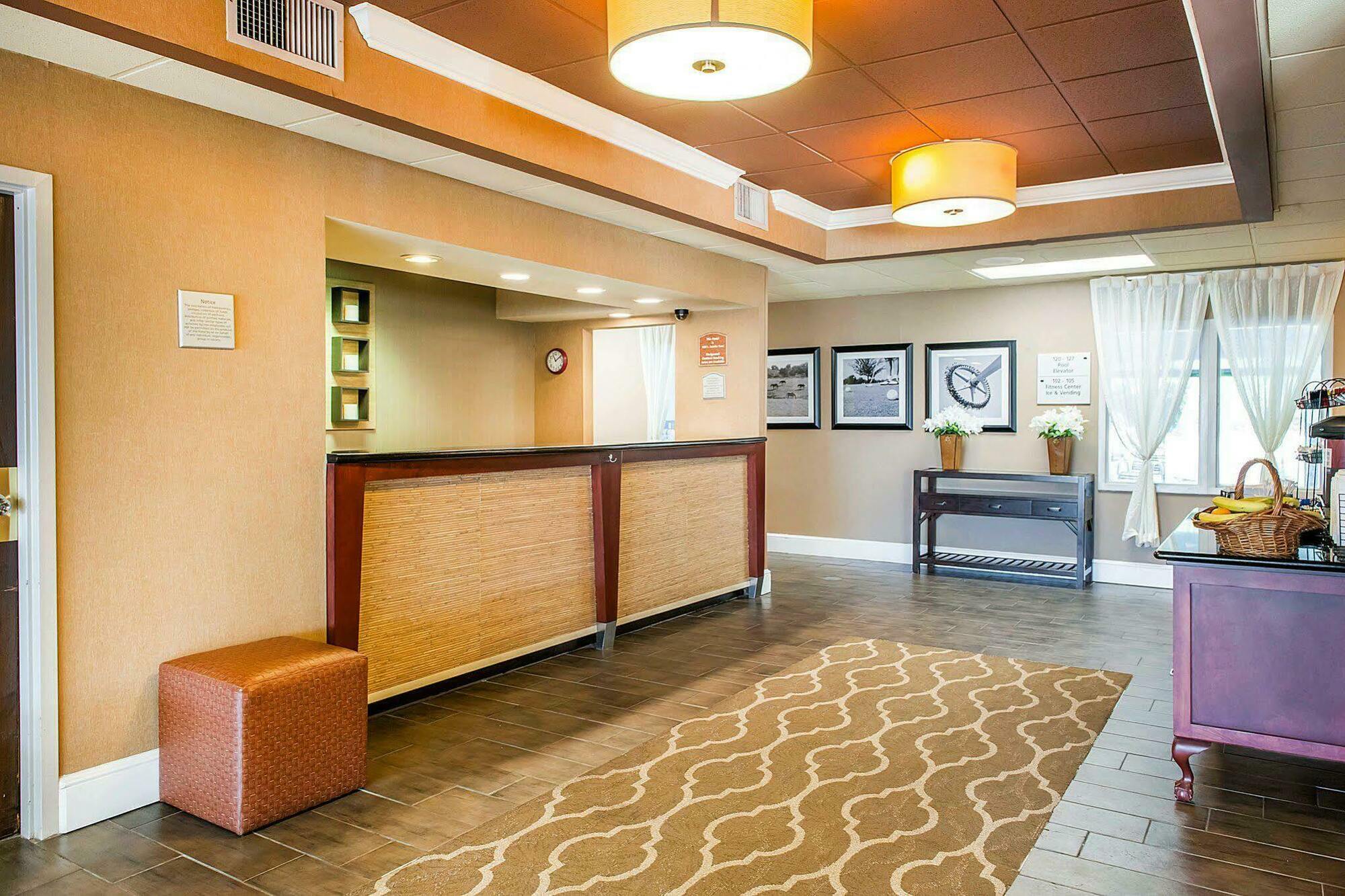 Comfort Inn Oxford - University Area Екстериор снимка